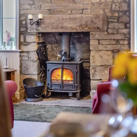 2 Bed In Langthwaite Oc-c30568 * Low Eskcleth
